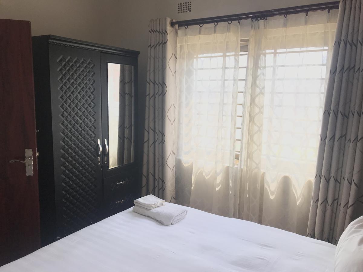 Northern Rock Hotel Mpika Ngoại thất bức ảnh